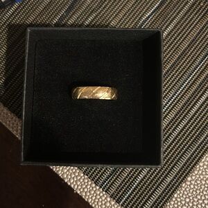 14K Gold Band - Excellent Condition